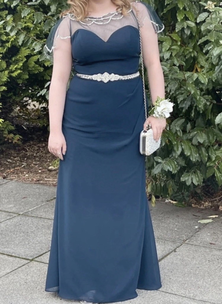 formal/ debs/ bridesmaids dress size 14