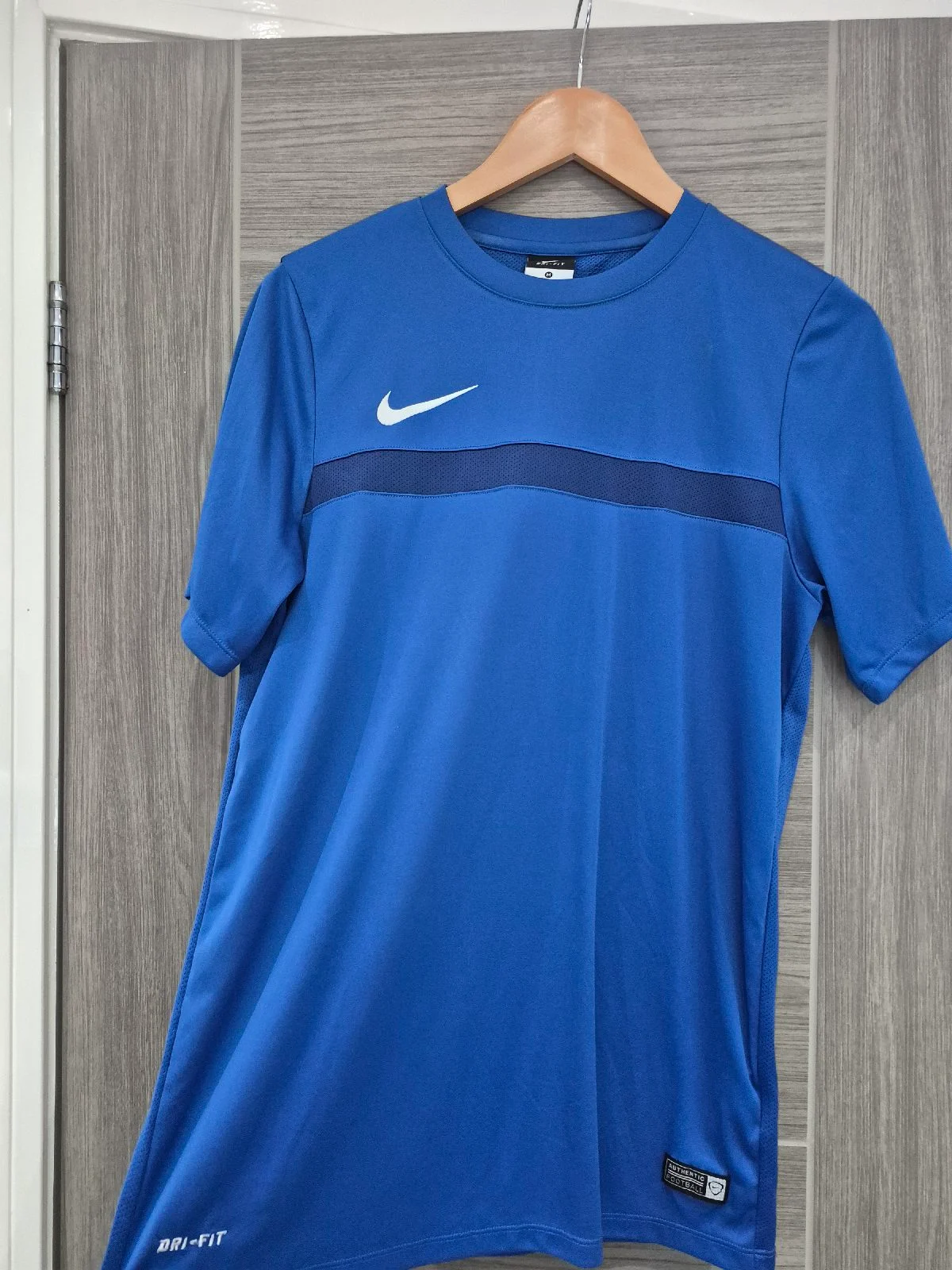 Mens Nike T shirt