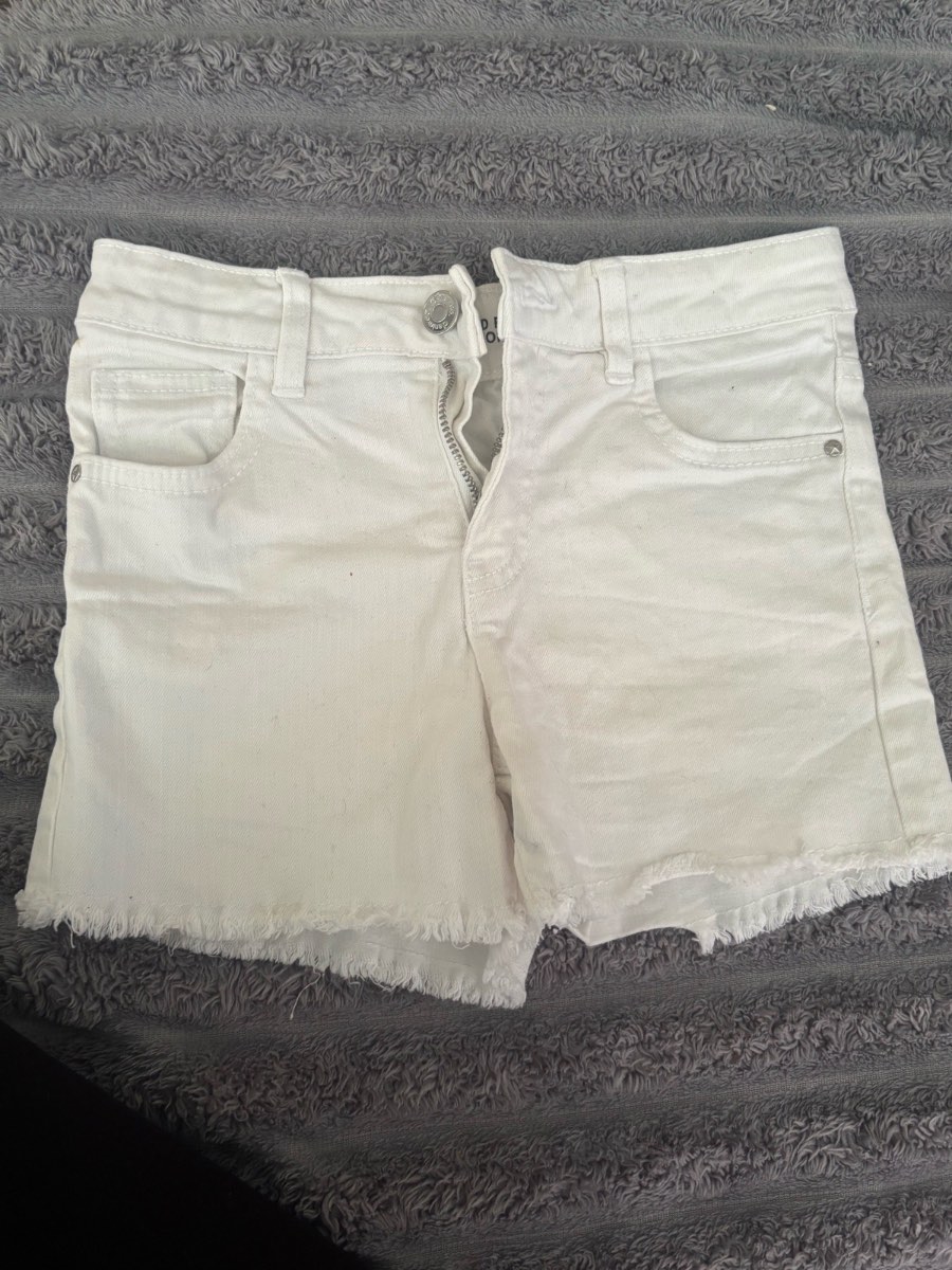 Girls primark white shorts