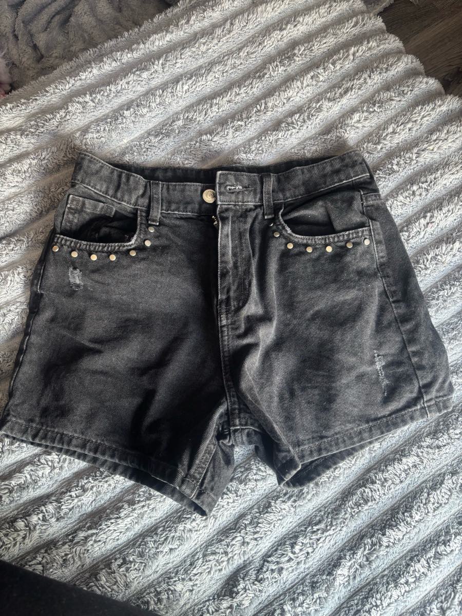 Girls river island shorts