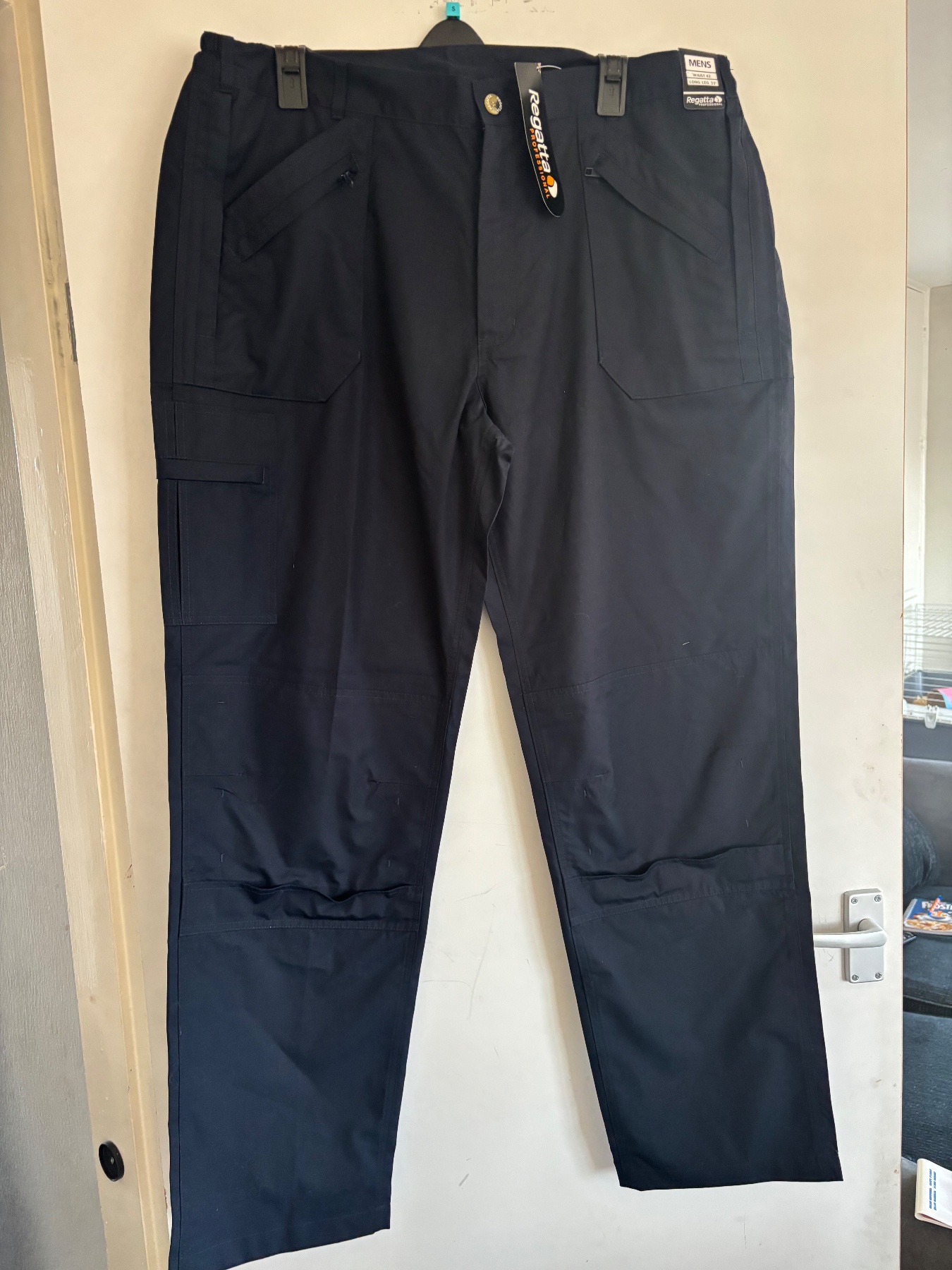 Men’s regatta trousers brand new