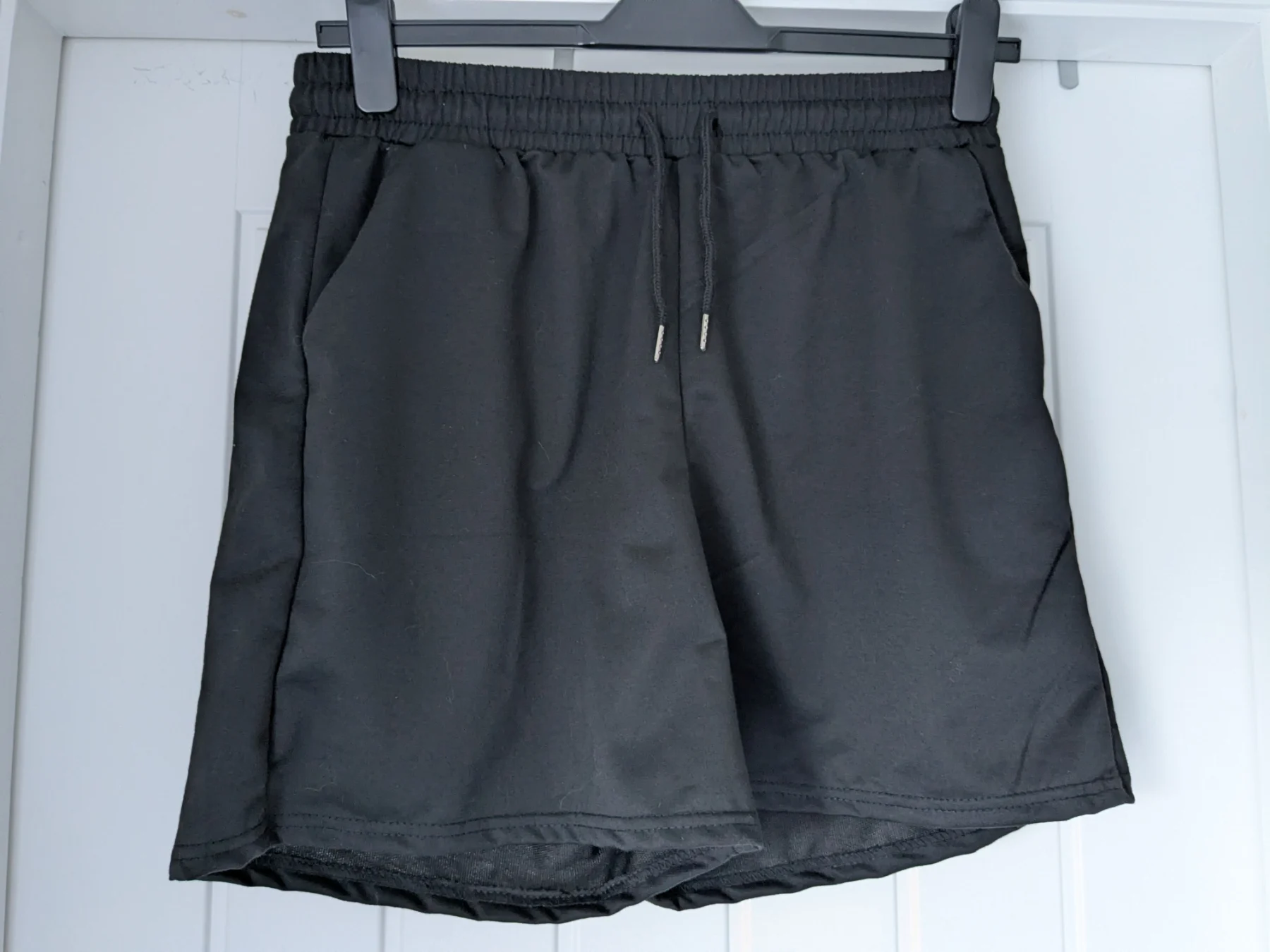 NWOTS black short size XL, summer short, autumn shorts, womens shorts, unisex shorts.