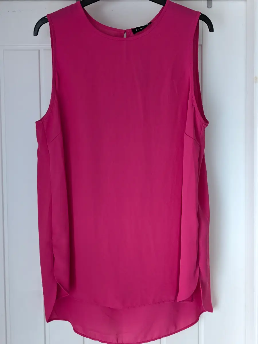 NWTS Et Vous size 16 hot pink sleeveless top, summer top, holiday top.