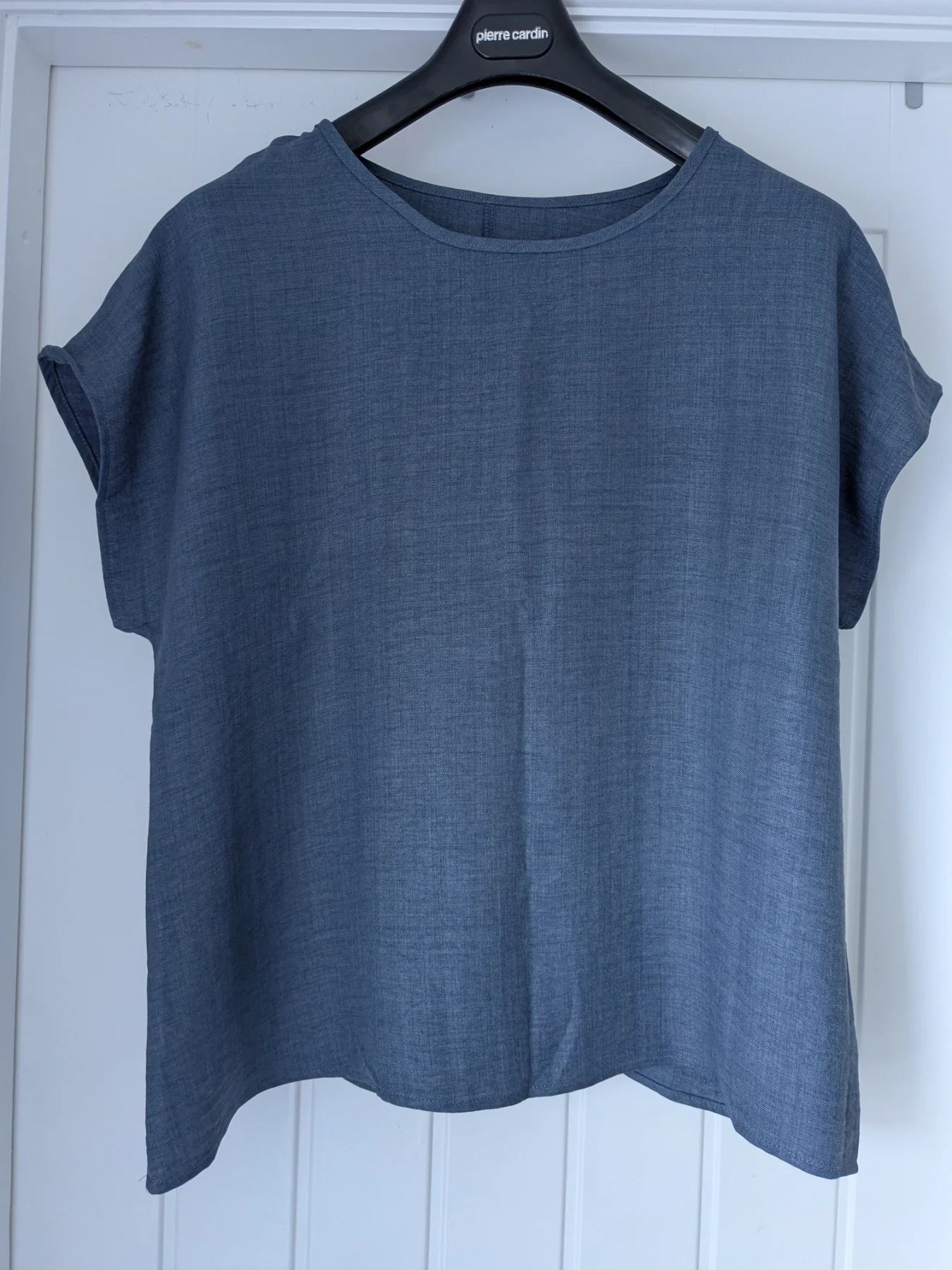 Short sleeved blue blouse, lightweight blouse, size 1XL, summer blouse, autumn top.
