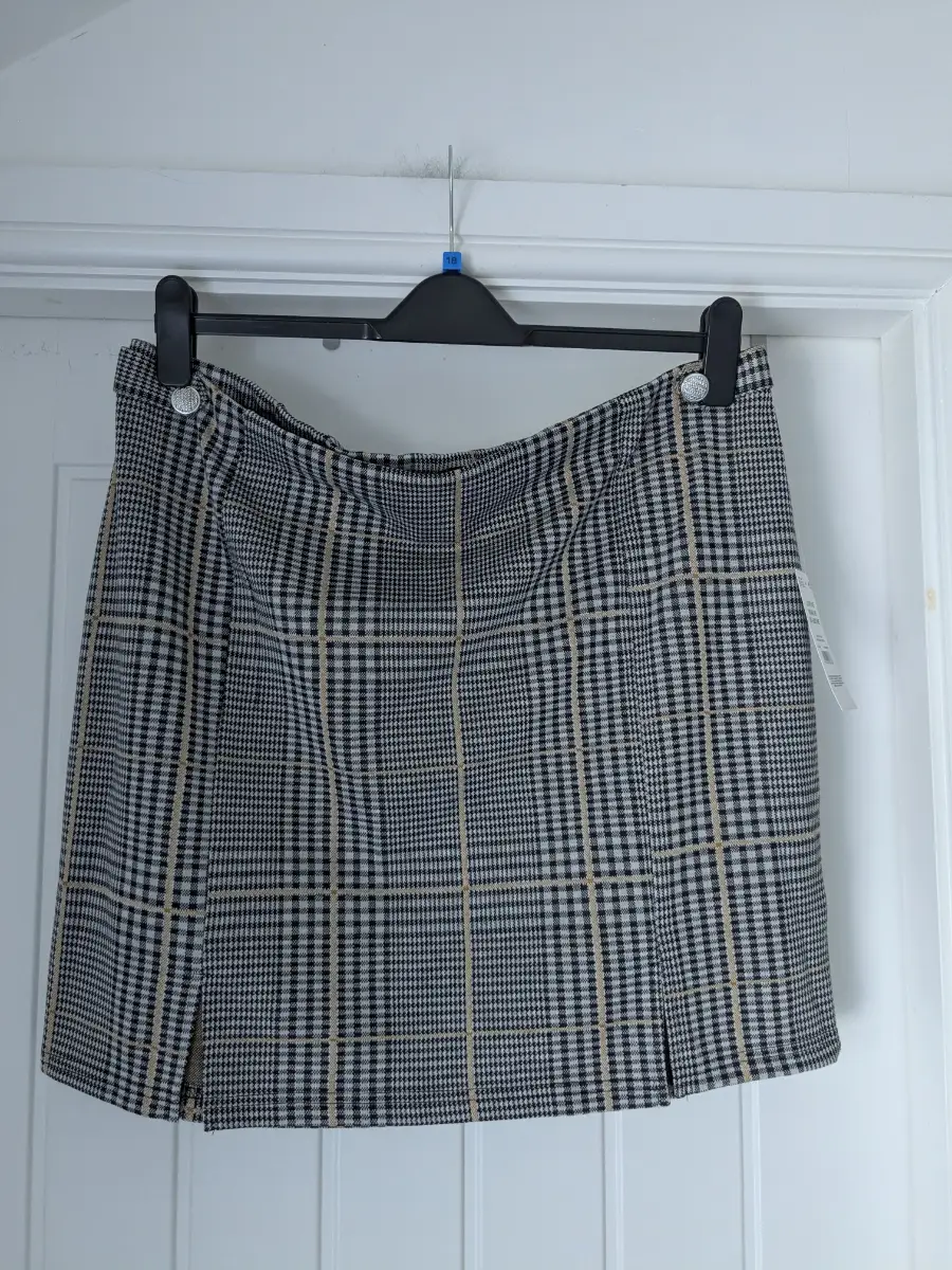 NWTS Pep&Co skirt size 22, short skirt, autumn skirt, winter skirt, checked skirt.