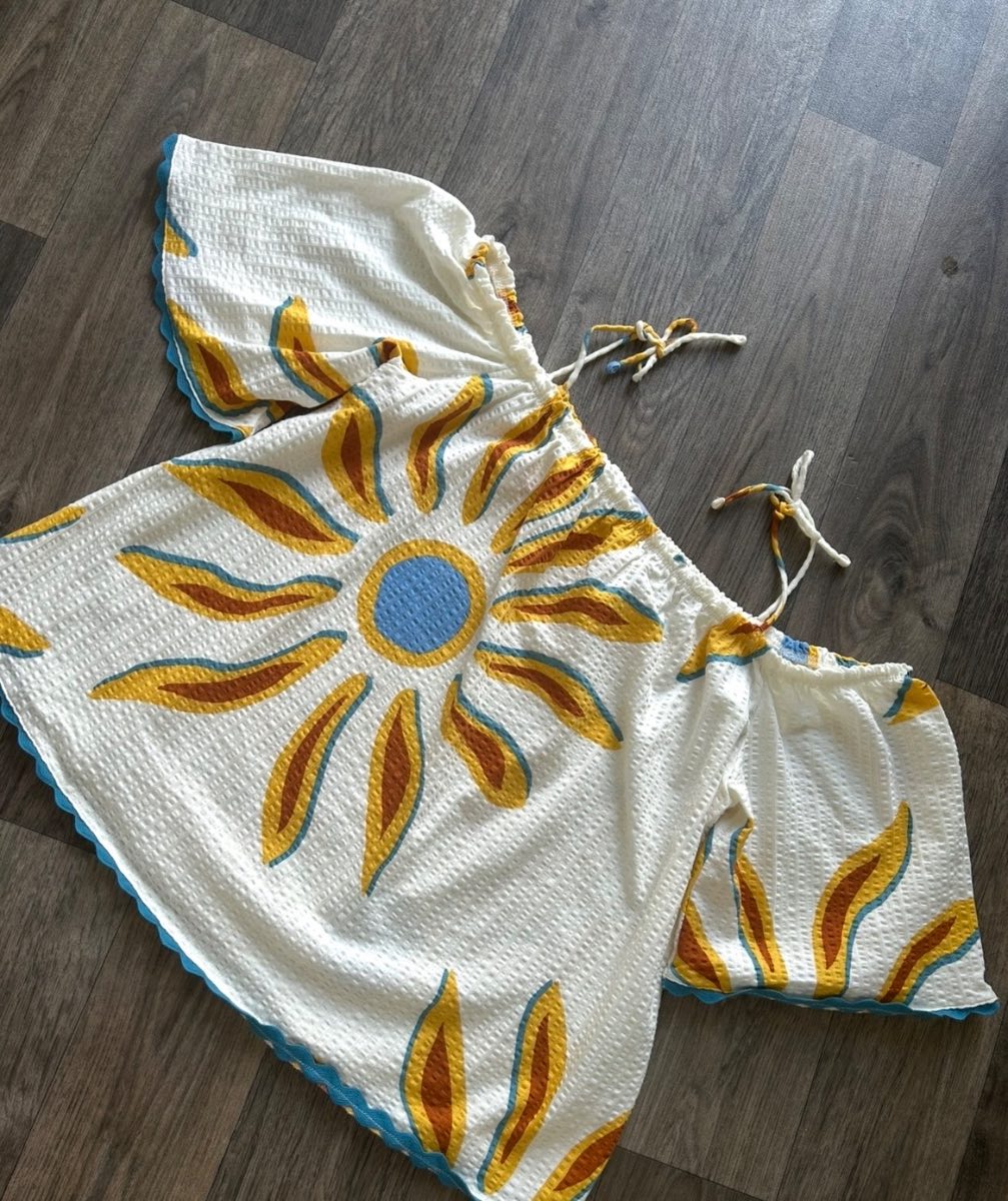 Womens size 10 next summer off the shoulder top