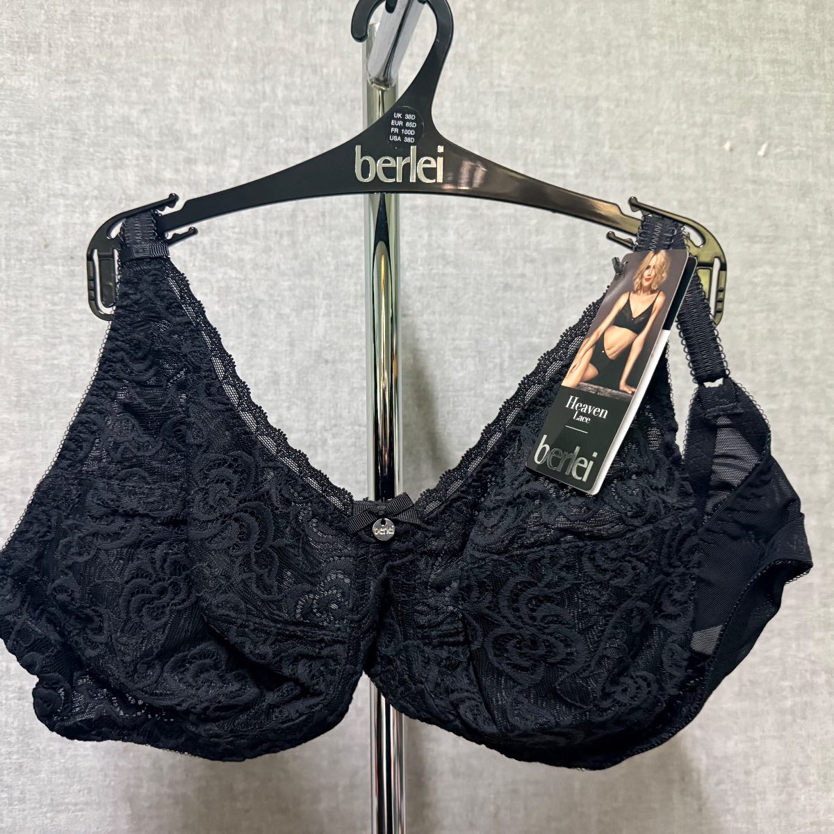 Berlei Heaven Lace Black Non-Wired Full Cup Bra 38D