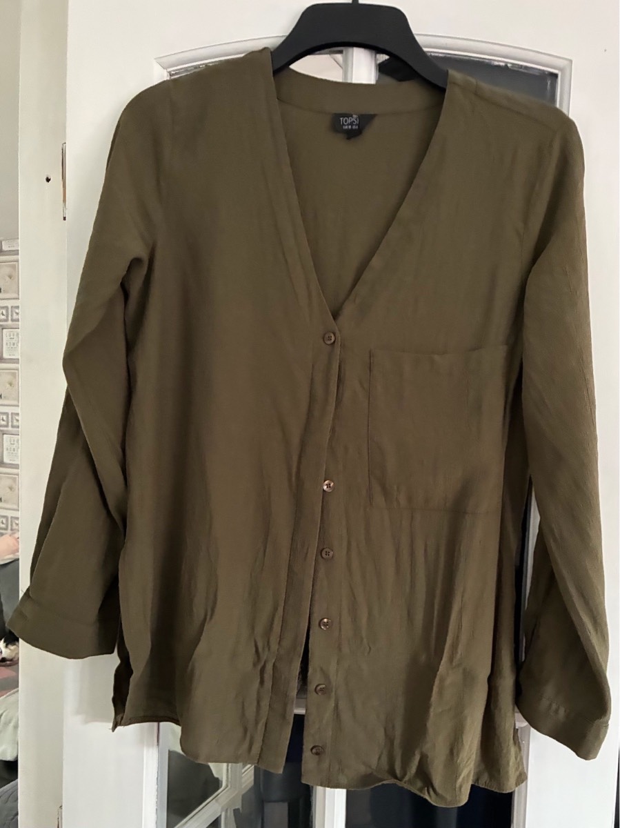 TOPSHOP TALL Khaki Green Long Sleeve V-Neck Shirt Blouse Size UK 10