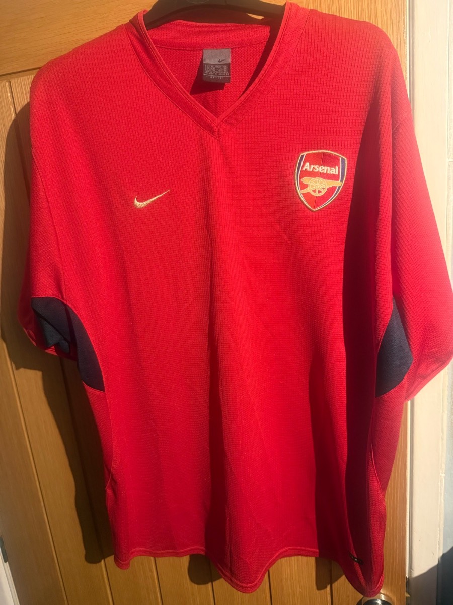 Arsenal Y2K 2002-2004 Nike mens  XL vintage red training tshirt