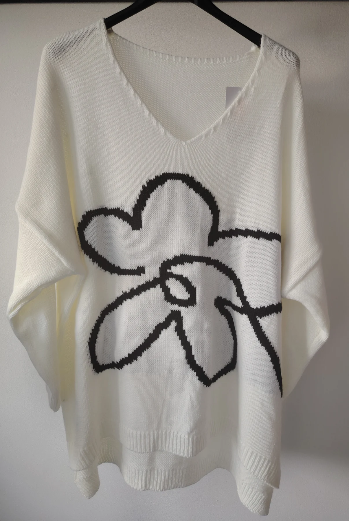 Made in Italy Knitted jumper one size up to size 20