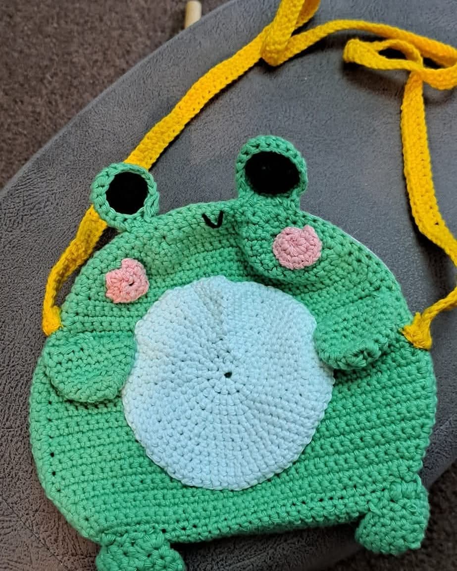 Crochet Frog Bag