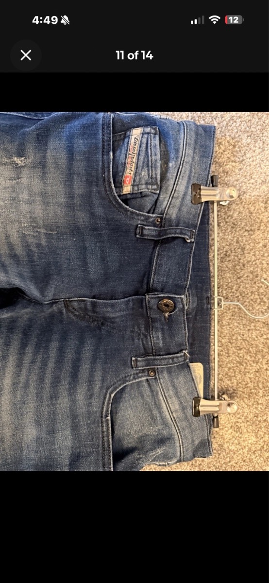 BNWOT DIESEL skinny jeans 27W 30L
