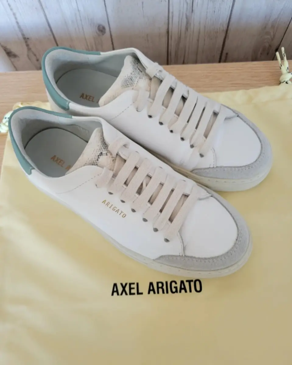 Axel Arigato womens Clean 90 Triple leather trainers, size UK 3.5