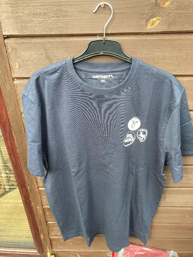 Carhartt navy teeshirt with motif. Size 2XL