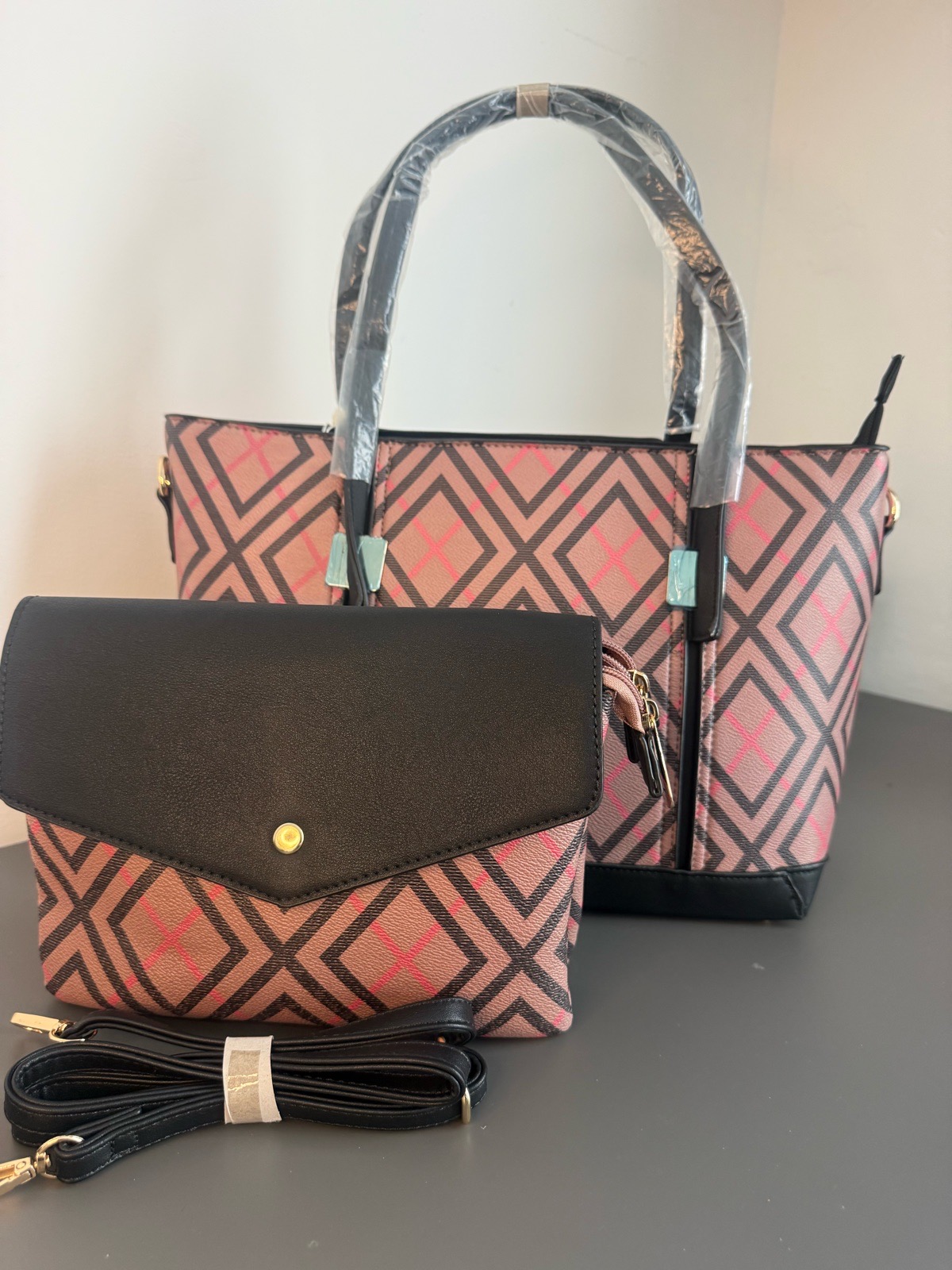 handbag with pouch