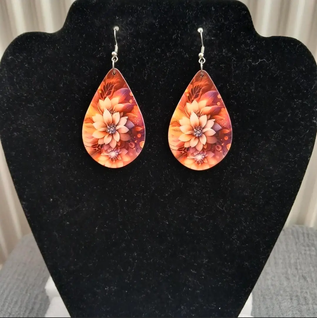 floral print teardrop earrings.