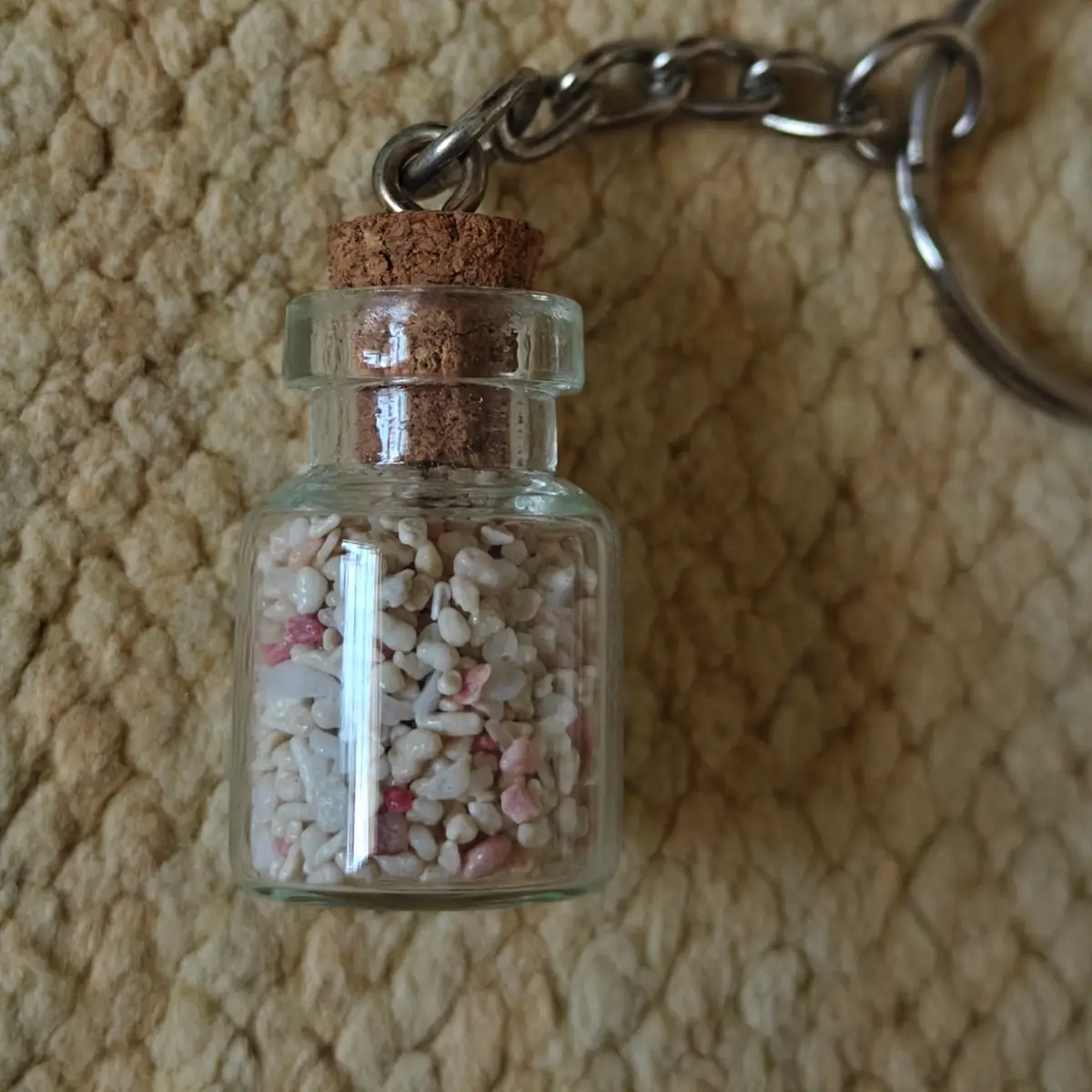 Bahamas beach sand glass bottle Keychain official souvenir