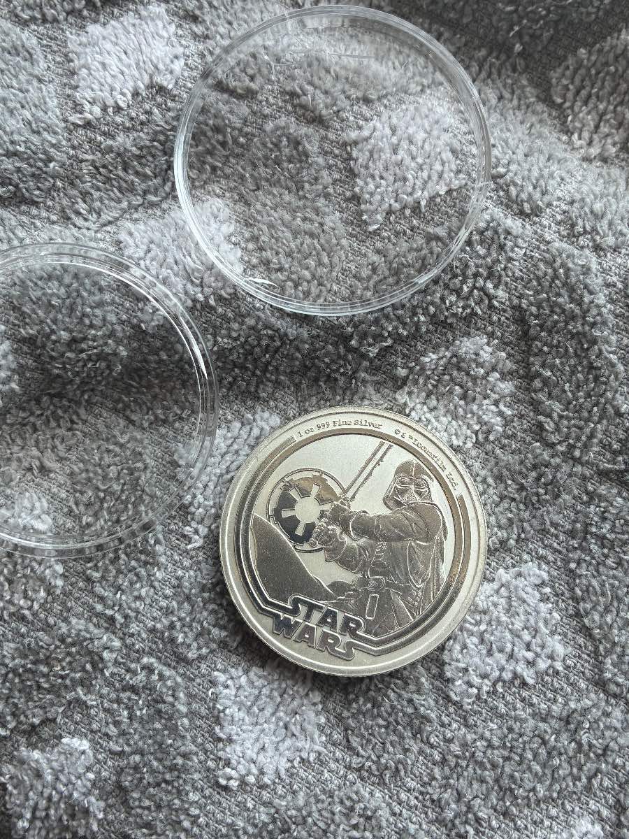 Collectible Star Wars 1oz Silver Coin