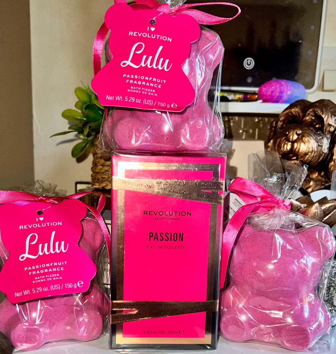 Revolution Perfume  And Bath Fizzers Bundle Brand New