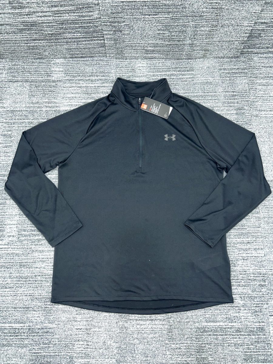 Under armour men’s heat gear half zip top brand new with tags