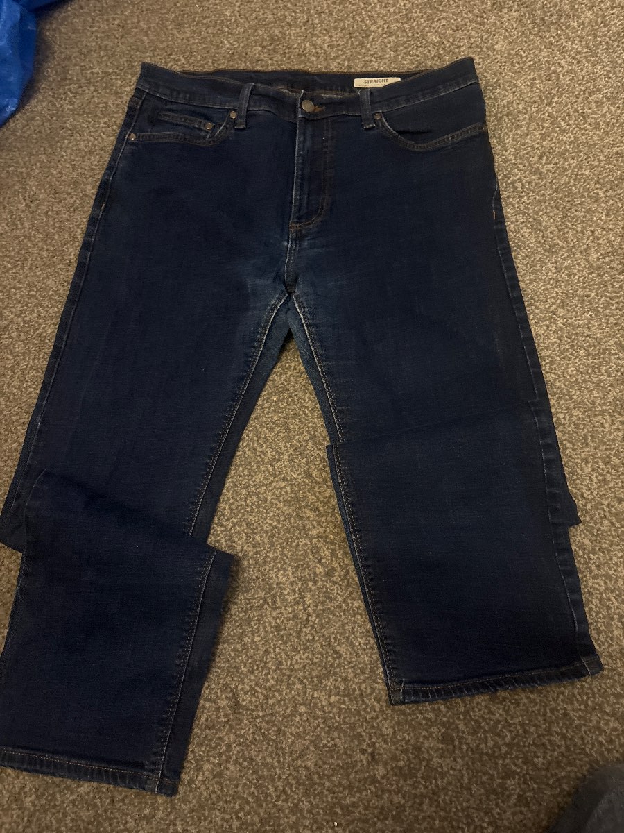 straight cut jeans