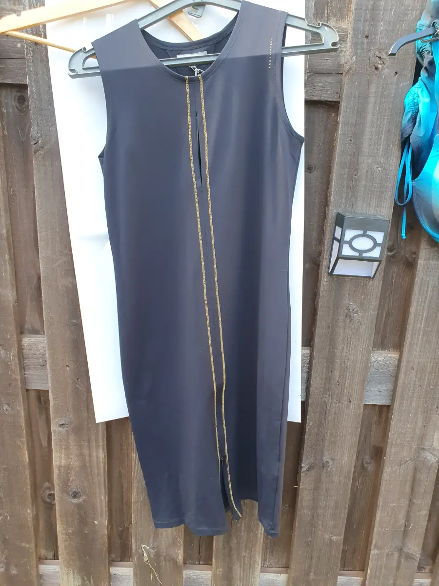 womans black dress size m