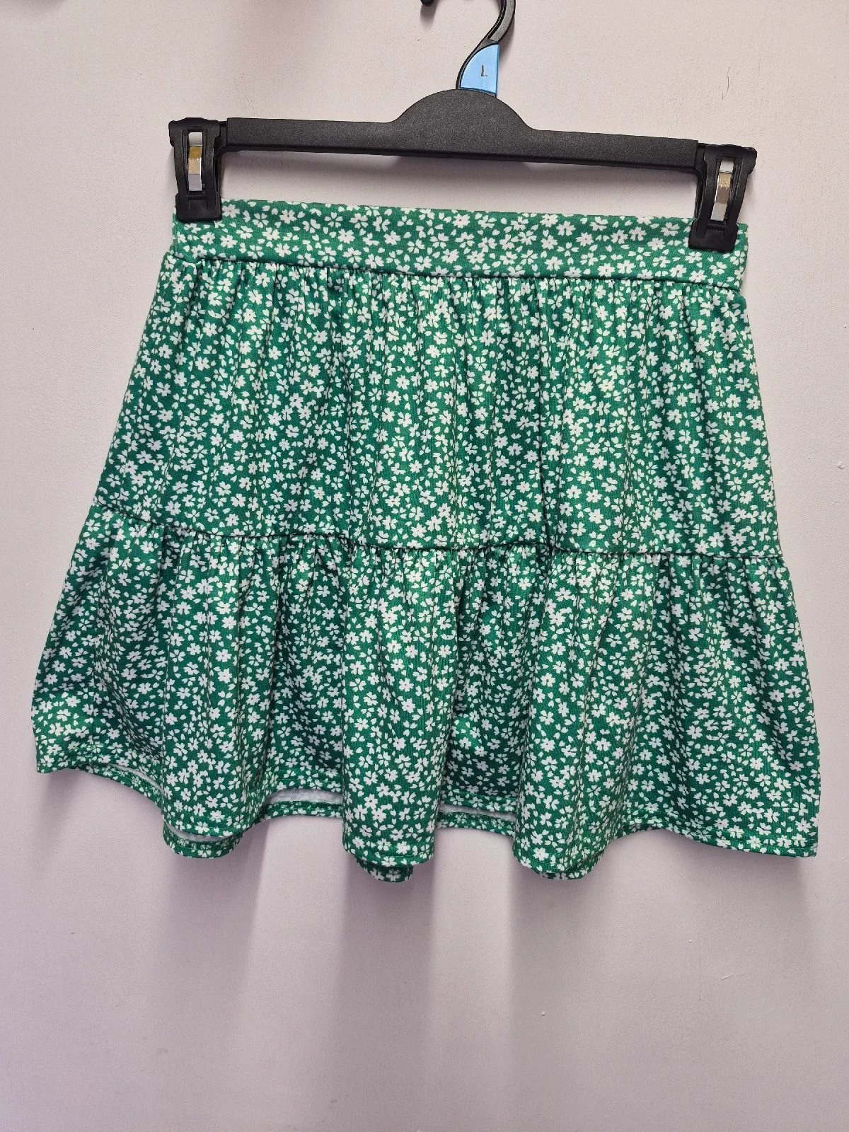 Floral green mini skirt Select