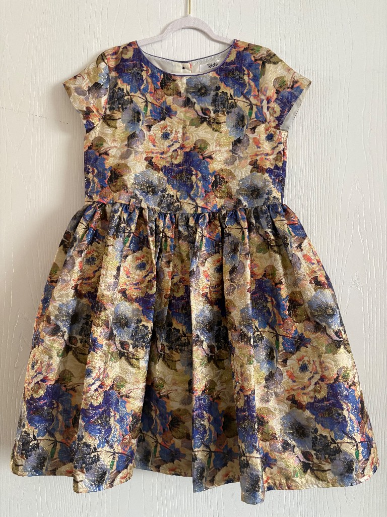 Stunning blue and cream floral party dress
