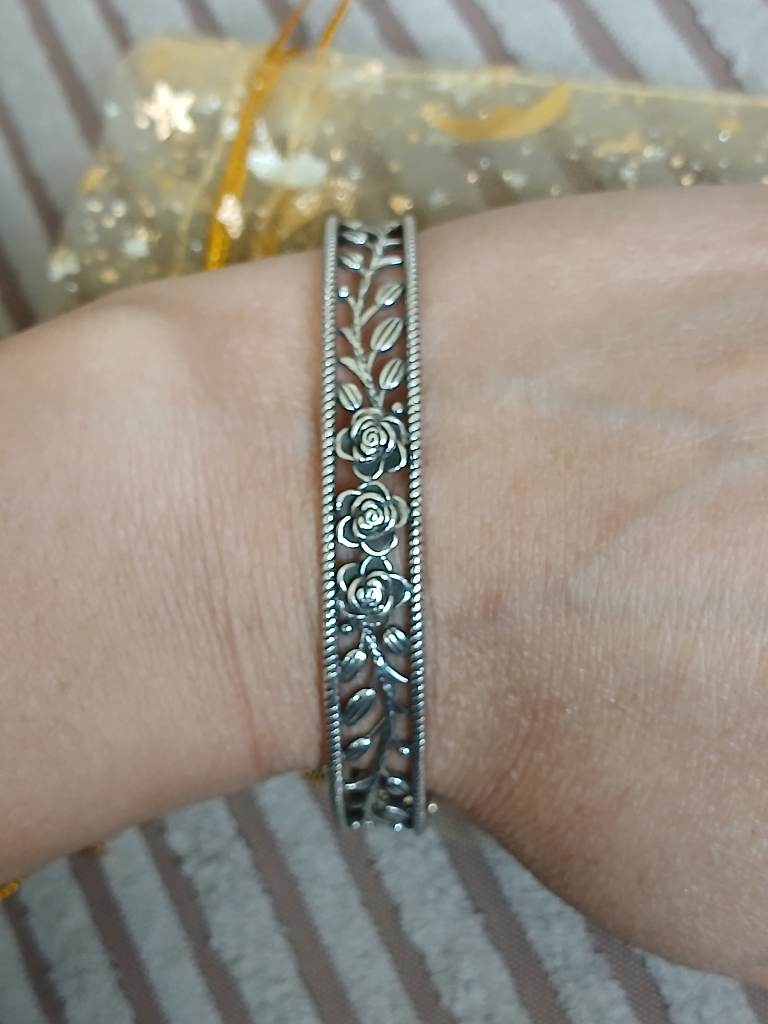 S925 marked Perfect condition Adjustable bangle
