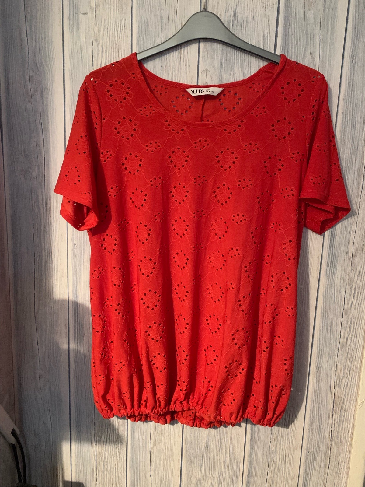Pretty yours Red Top size 20
