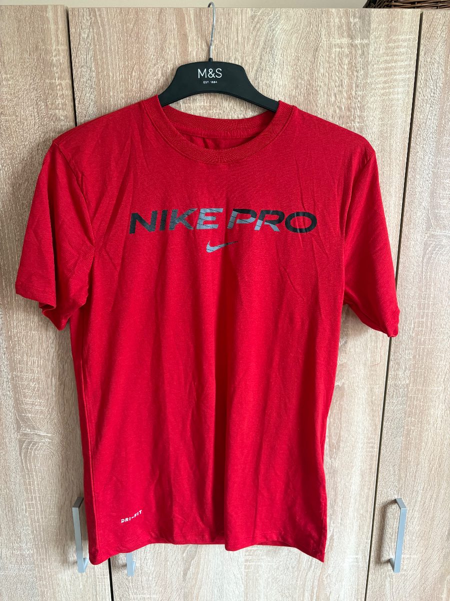 Nike red T-shirt in UK M