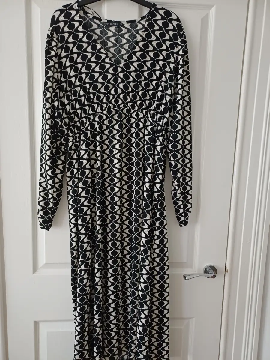 Dunnes womans long dress size medium