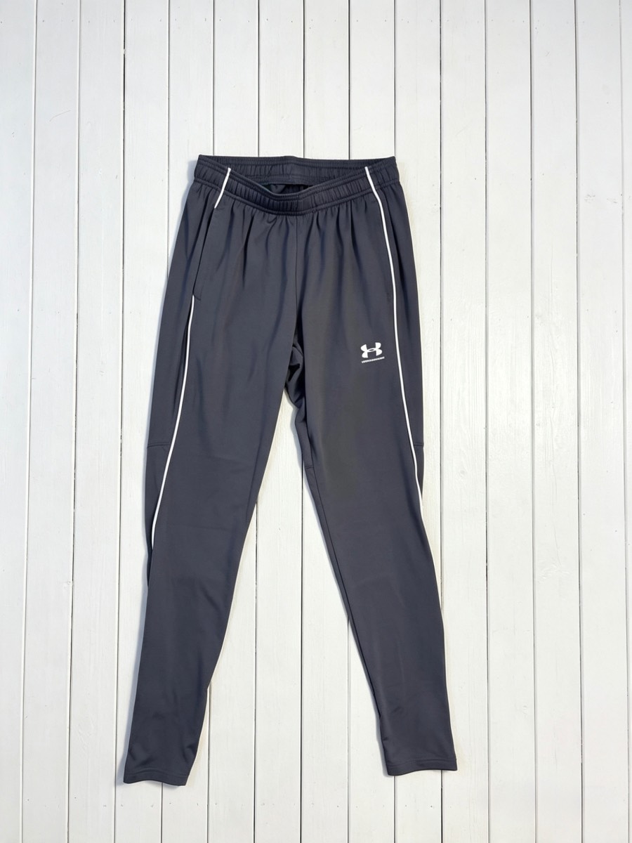 Women’s Under Armour track pants size 8