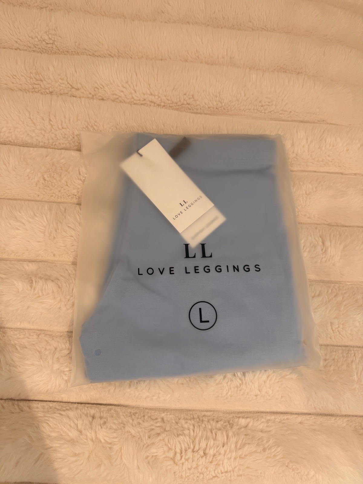 Love Leggings Size large blue
