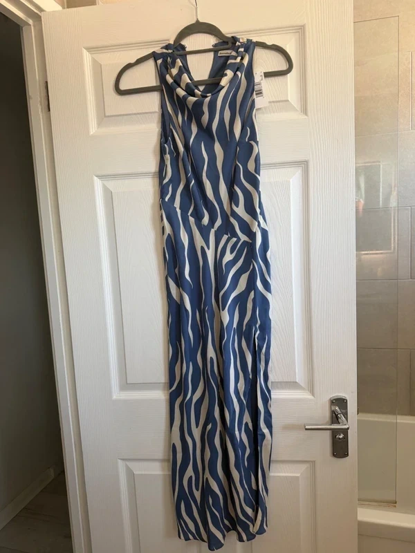 Abercrombie & Fitch cowl neck dress with thigh split in blue animal print XXS