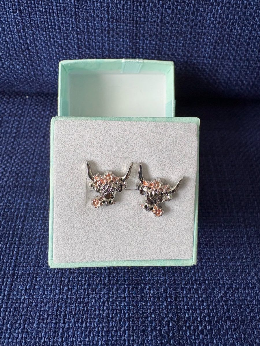 Highland cow earrings