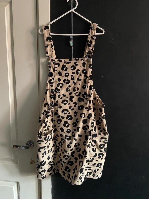 Pinifore cheetah print frock size 0xl