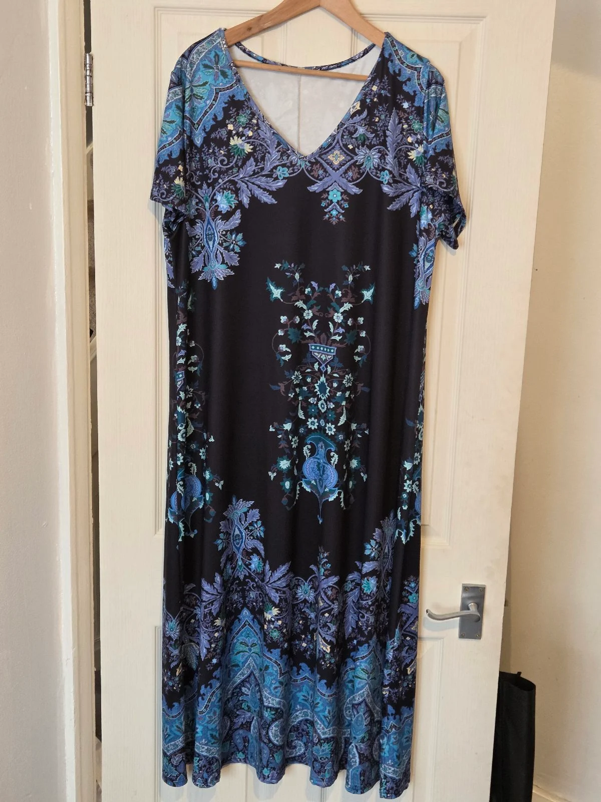 Black & Blue Paisley Floral Maxi Dress — UK 24–26 — New