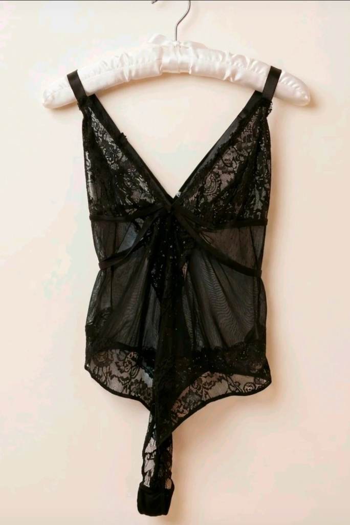 Womens Asos Lace lingerie bodysuit plus size 22 black