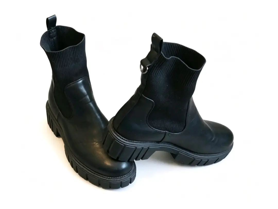 Chunky Heel Sock Chelsea Boots Size uk 8 eur 41 Black