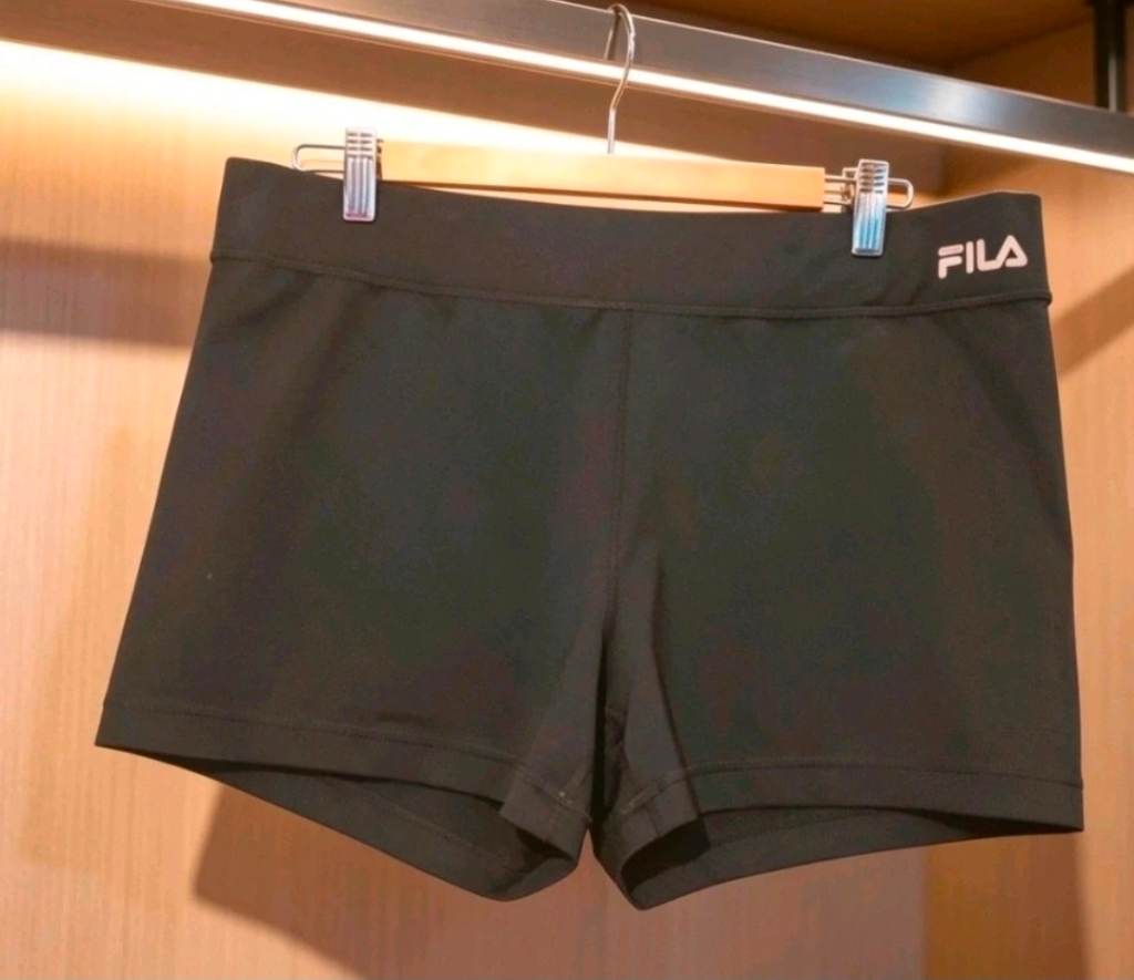 Womens Fila Sport Running shorts size 18-20 black