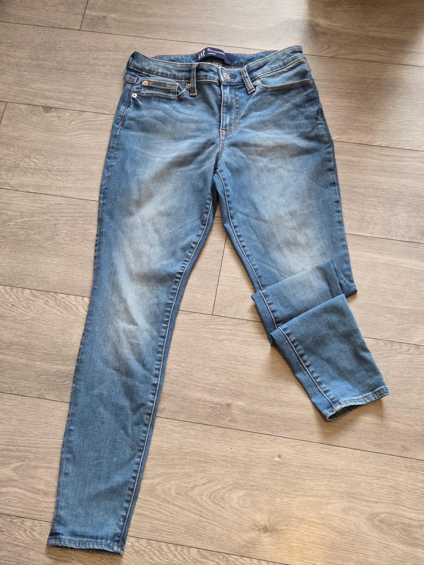 🩵 GAP Denim Leggings / Skinny Jeans — Size UK 8 / US 28 — Light Wash Blue — Excellent Condition
