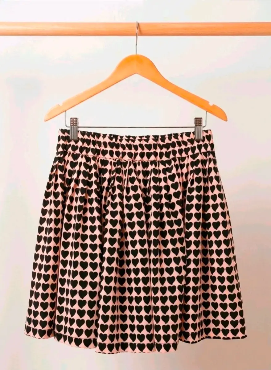Womens Heart  print pleated chiffon skirt size 10