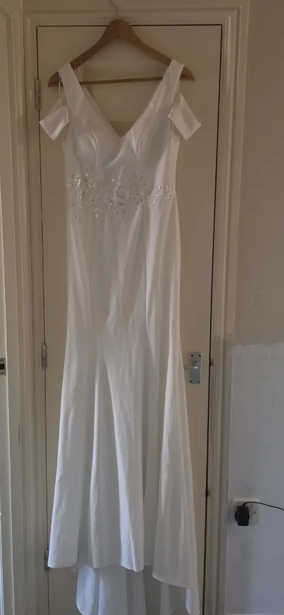 unithorse bridal dress size m