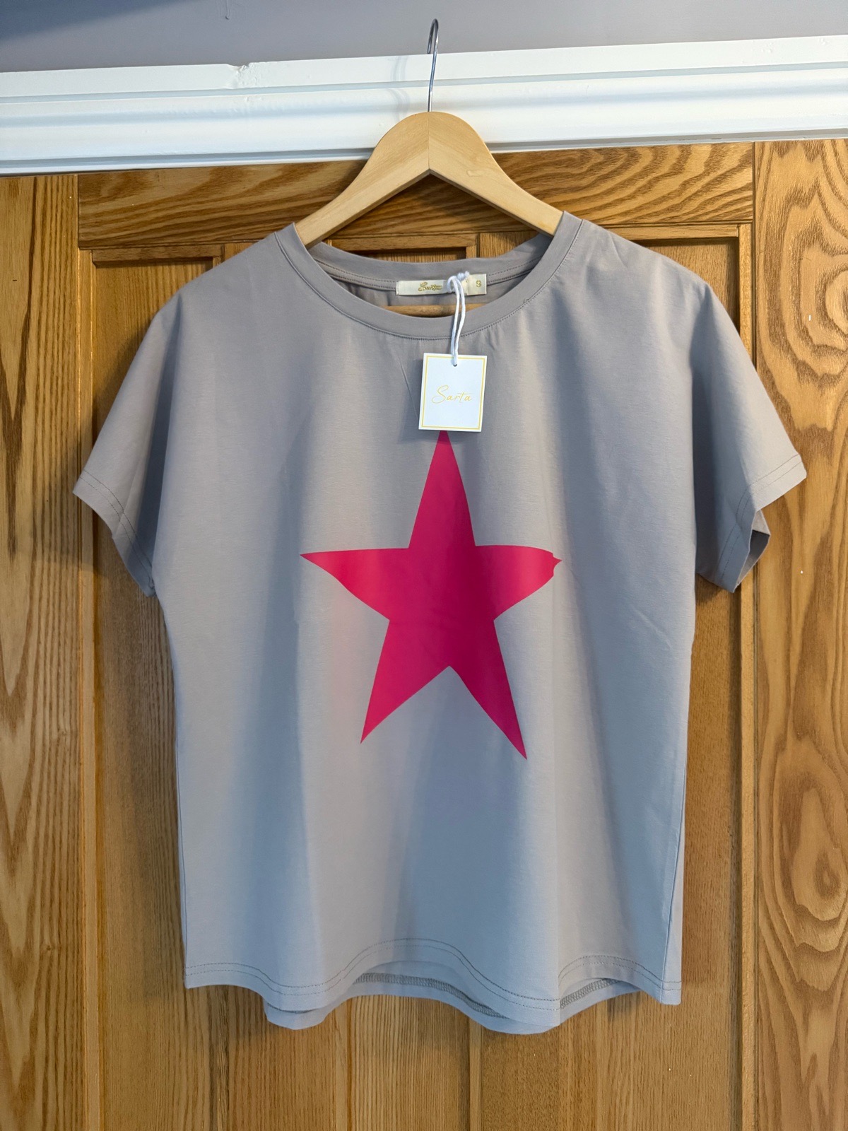Brand New Grey T-Shirt with Pink Star Size S (8/10)
