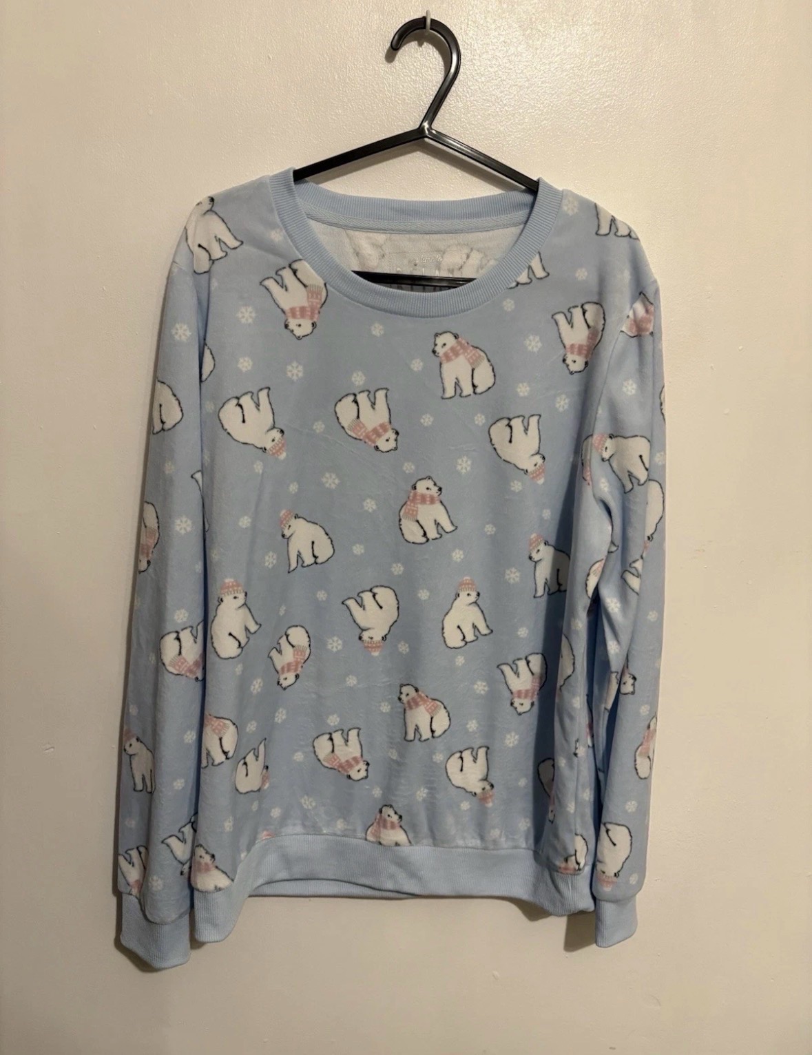 Size 10/12 polar bear PJ set