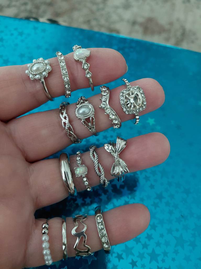 Set of pretty rings (please refer to description)