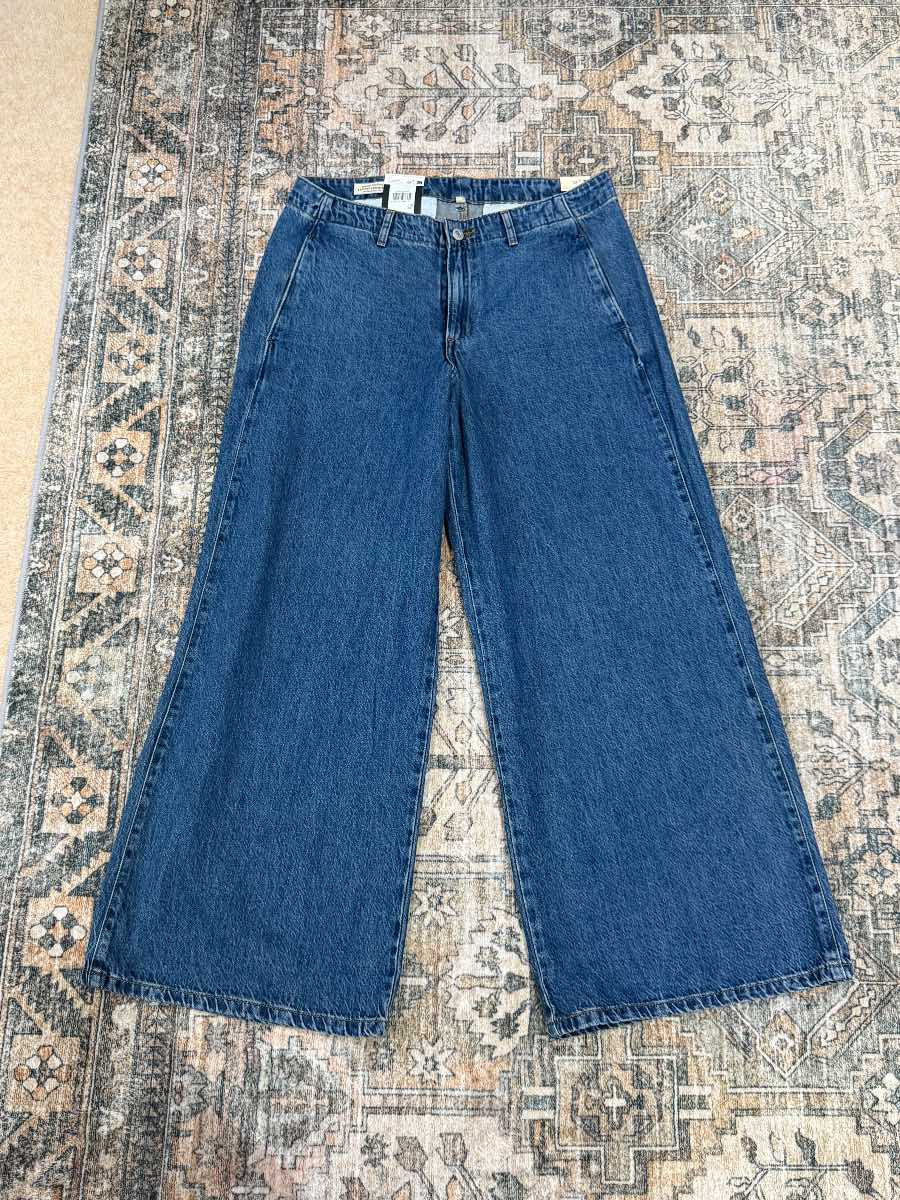 Levi’s XL chinos denim jeans