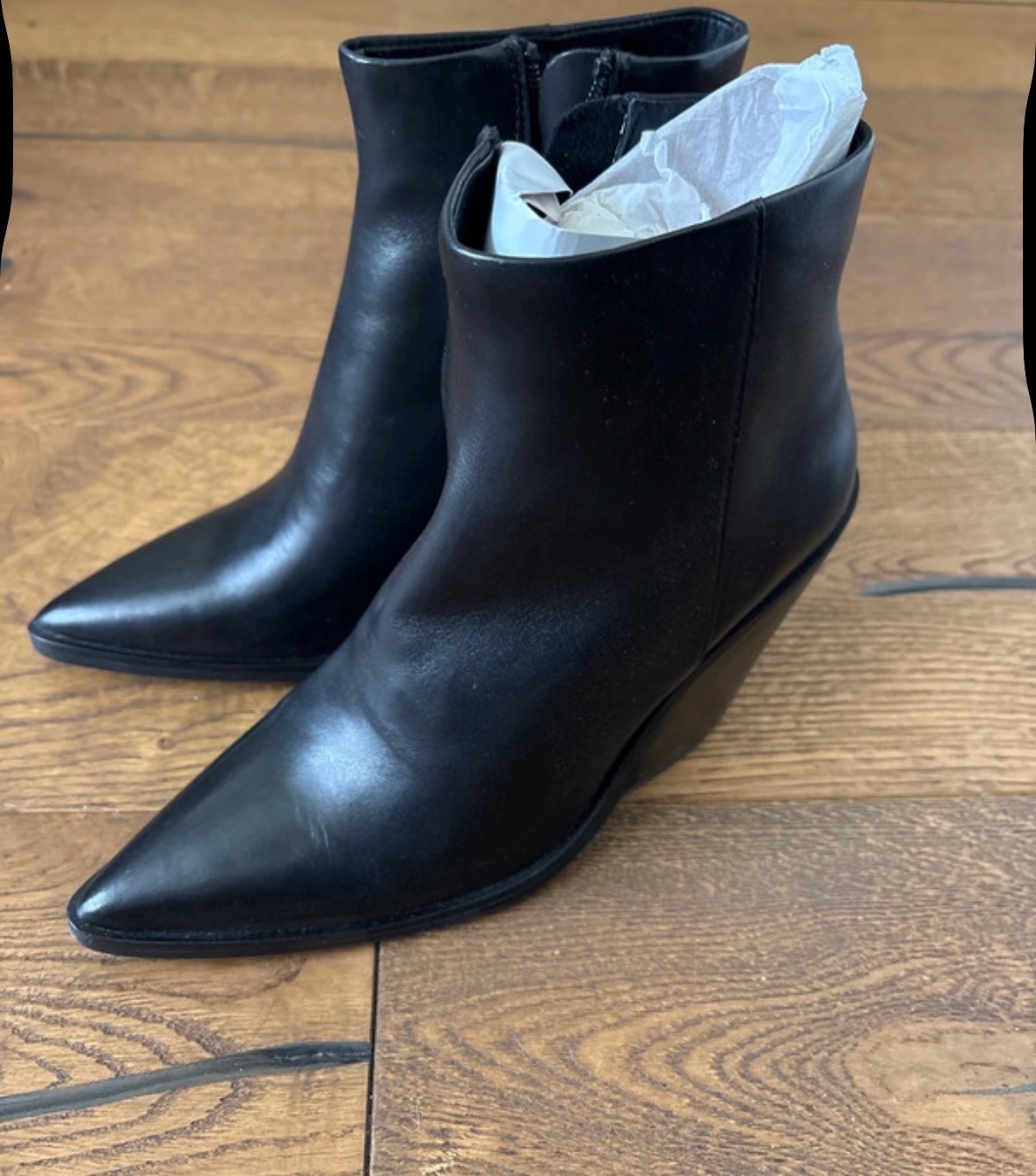 Steve Madden leather ankle boots size 5