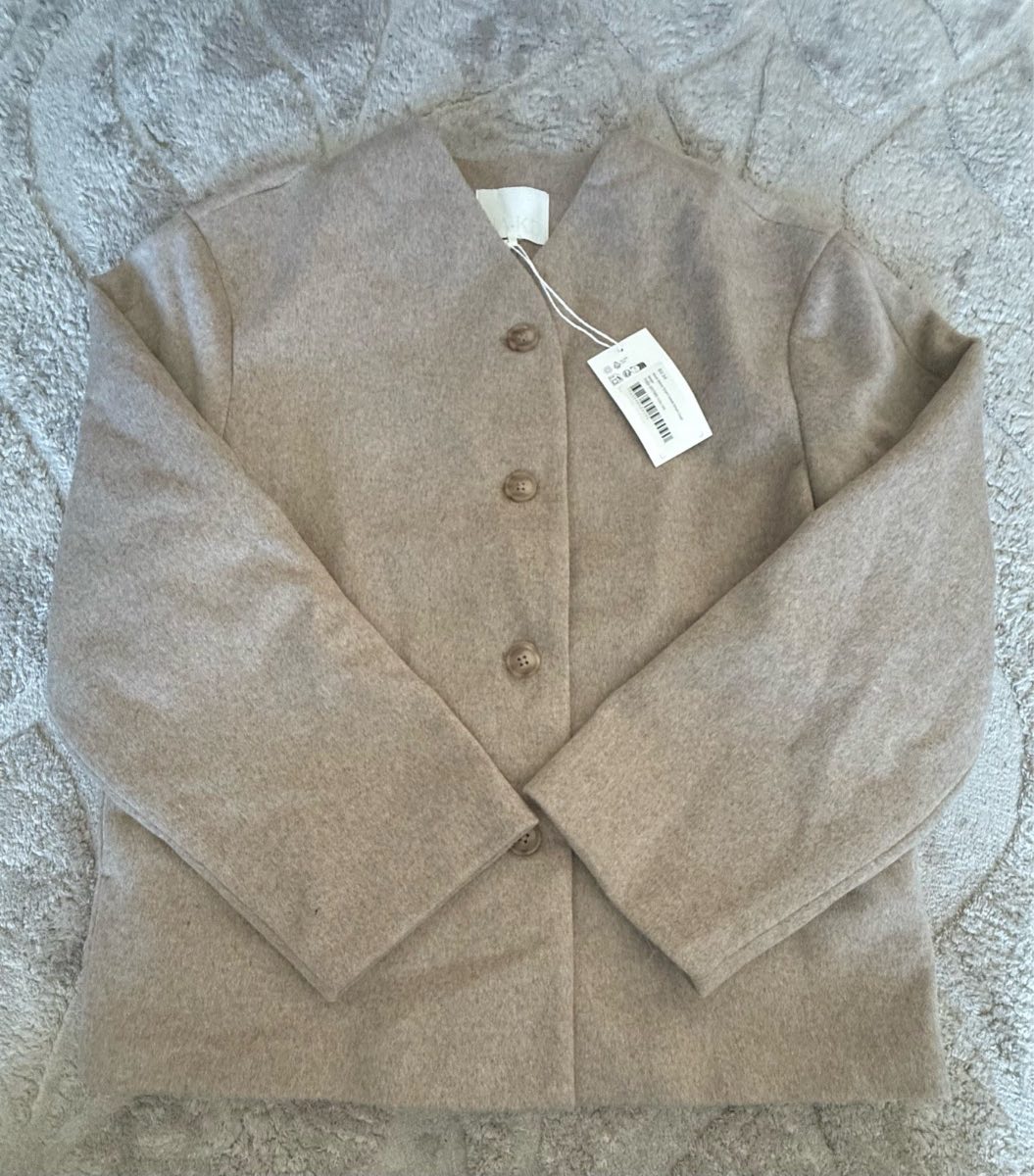 Women’s NAKD coat with scarf, BNWT, soft material